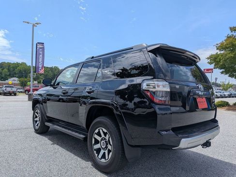 Used 2024 Toyota 4Runner TRD Off-Road Premium AWD/4WD image 6