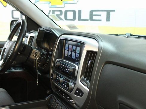 Used 2017 GMC Sierra 1500 SLE image 10