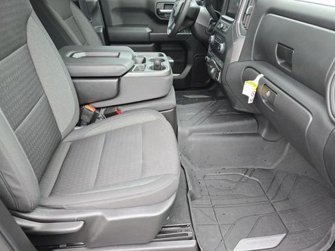 Used 2023 Chevrolet Silverado 1500 Custom Trail Boss w/ 2.7L Blackout Package AWD/4WD image 26