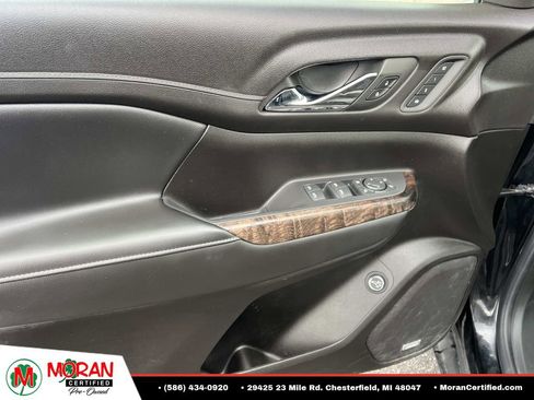 Used 2022 GMC Acadia Denali w/ GMC Pro Grade Package AWD/4WD image 16