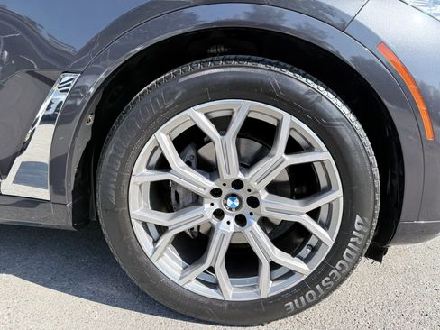 Used 2021 BMW X7 xDrive40i w/ Premium Package 2 AWD/4WD image 12