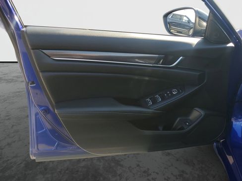 Used 2022 Honda Accord Sport image 18