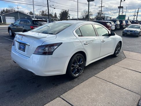 Used 2014 Nissan Maxima 3.5 S w/ Limited Edition Package image 9