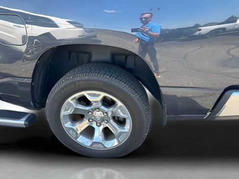 Used 2019 RAM 1500 Big Horn AWD/4WD image 7