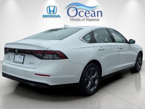 Used 2023 Honda Accord EX-L image 3
