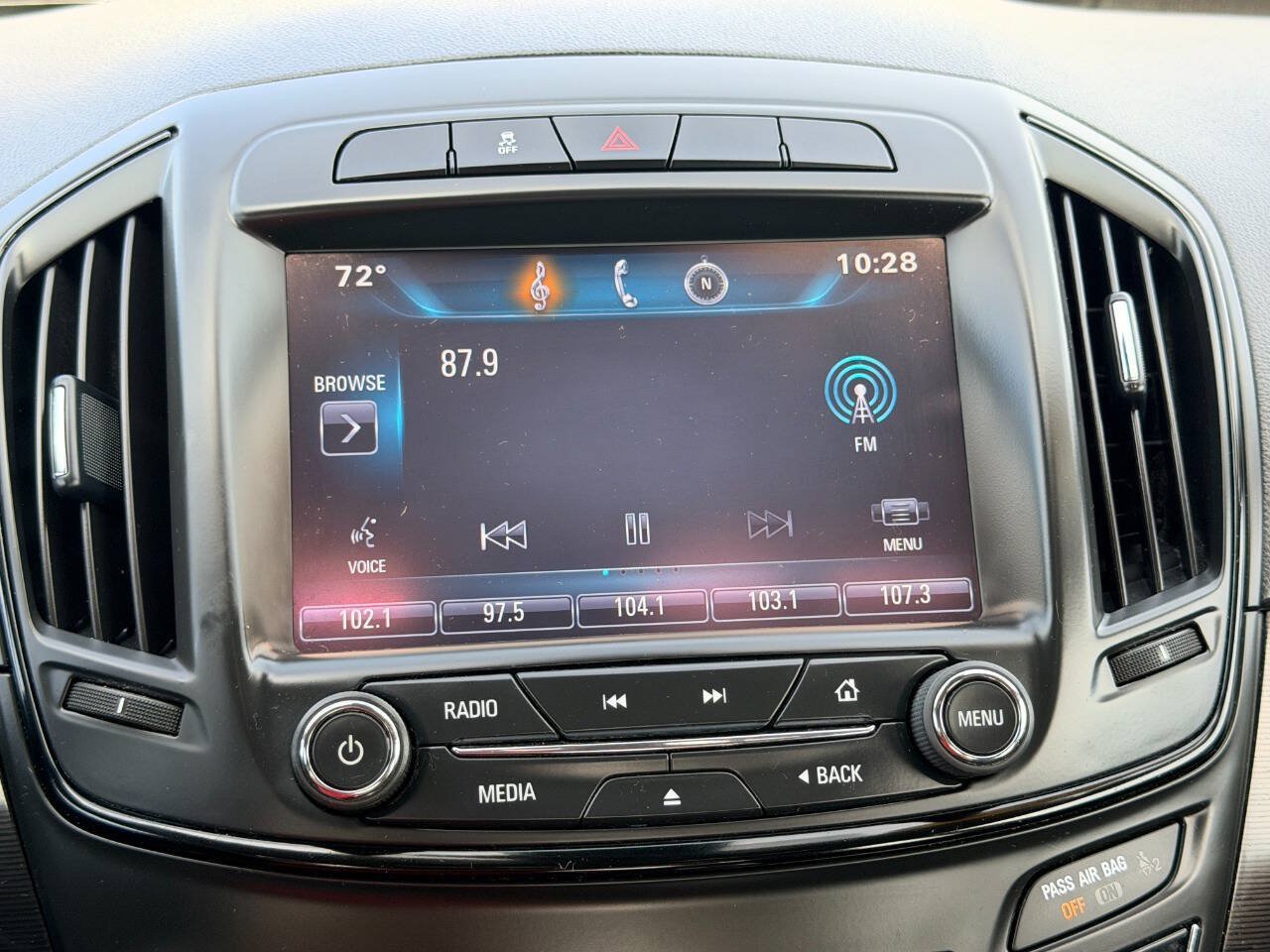 Used 2015 Buick Regal FWD image 37