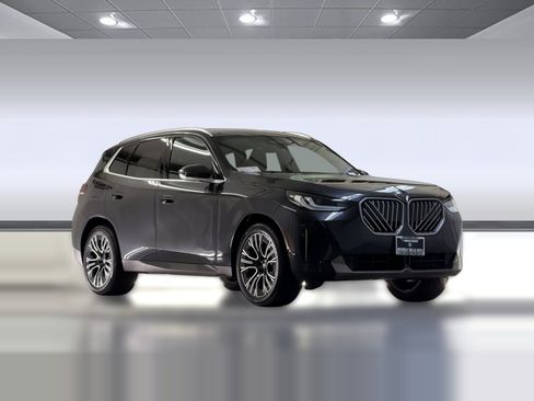 Used 2025 BMW X3 xDrive30i w/ Convenience Package AWD/4WD image 6