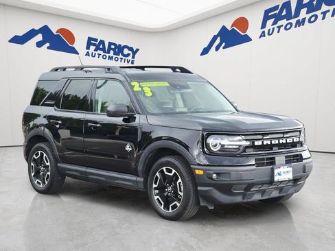 Certified 2023 Ford Bronco Sport Outer Banks w/ Tech Package AWD/4WD image 3