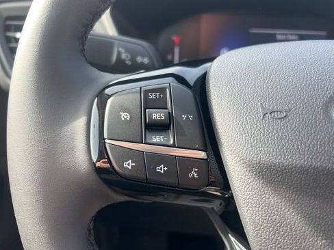 Certified 2024 Ford Escape Active image 9