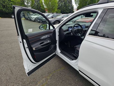New 2026 Genesis GV70 3.5T Sport Prestige AWD/4WD image 19