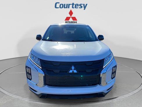Used 2023 Mitsubishi Outlander Sport ES AWD/4WD image 9