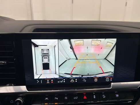 New 2026 GMC Sierra 1500 SLT w/ SLT Premium Plus Package image 31