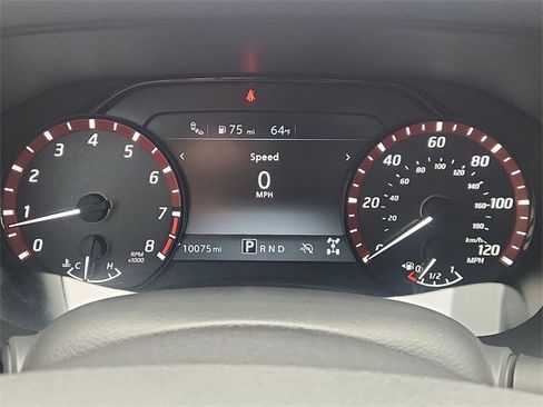 Used 2025 Nissan Frontier PRO-4X image 12