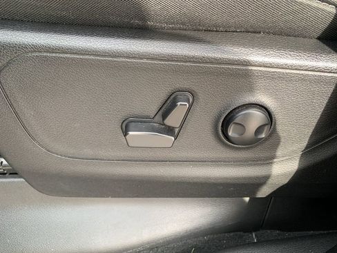 Used 2022 RAM 1500 Big Horn AWD/4WD image 19