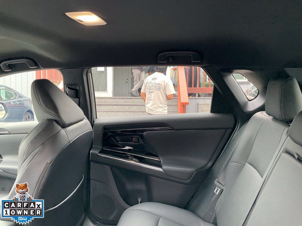 Used 2023 Subaru Solterra AWD image 33