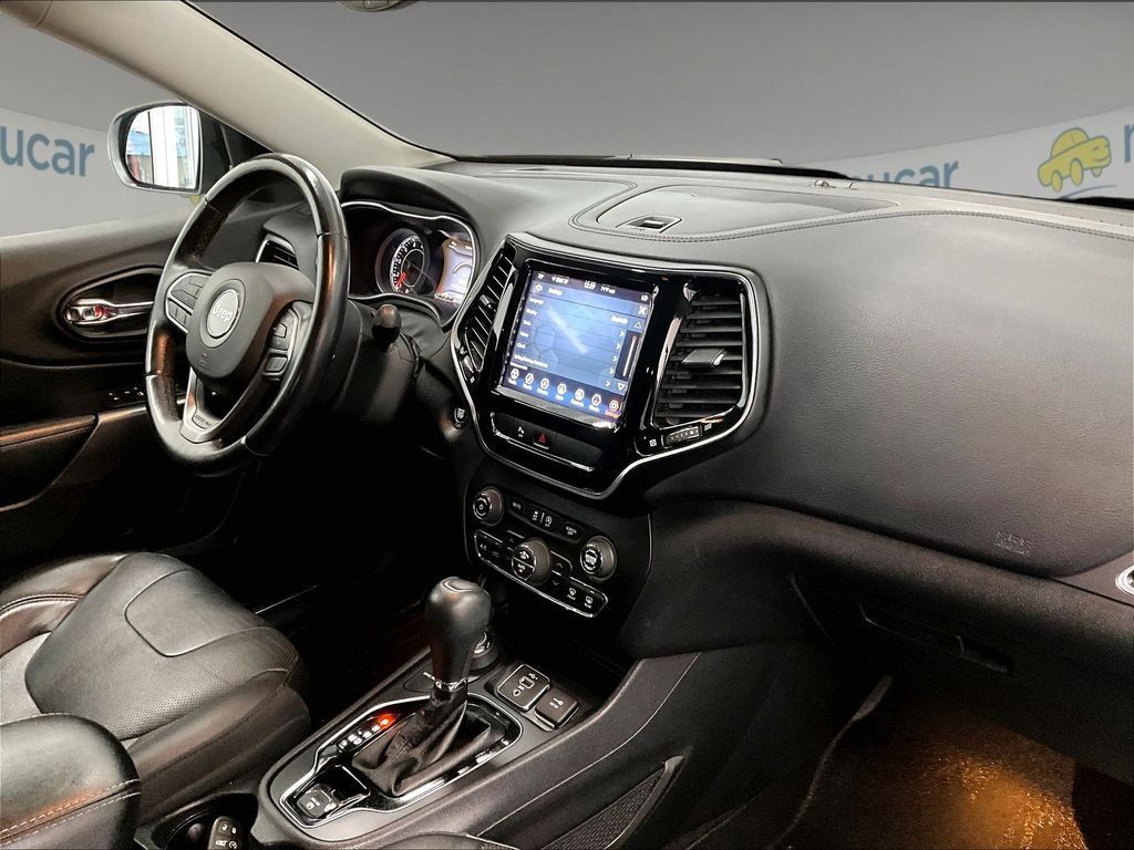 Used 2020 Jeep Cherokee Limited AWD/4WD image 14