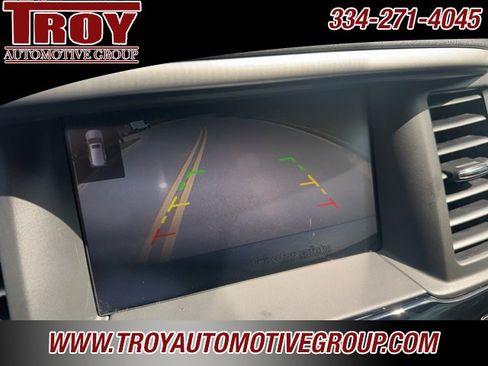 Used 2020 Nissan Pathfinder S image 25