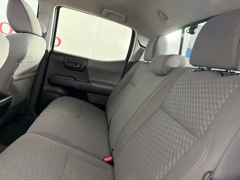 Used 2023 Toyota Tacoma SR AWD/4WD image 13