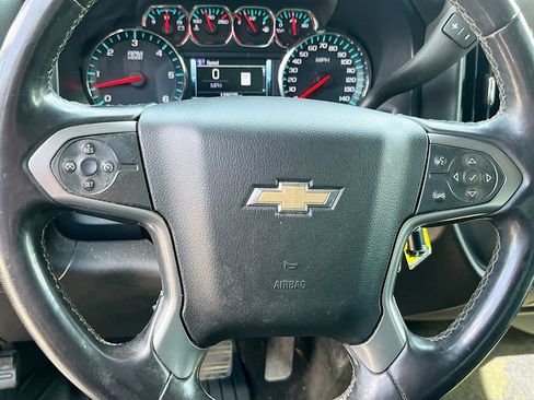 Used 2017 Chevrolet Silverado 1500 LT w/ High Desert Package RWD image 11