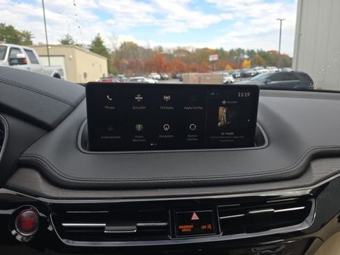 Used 2023 Acura MDX Advance image 17