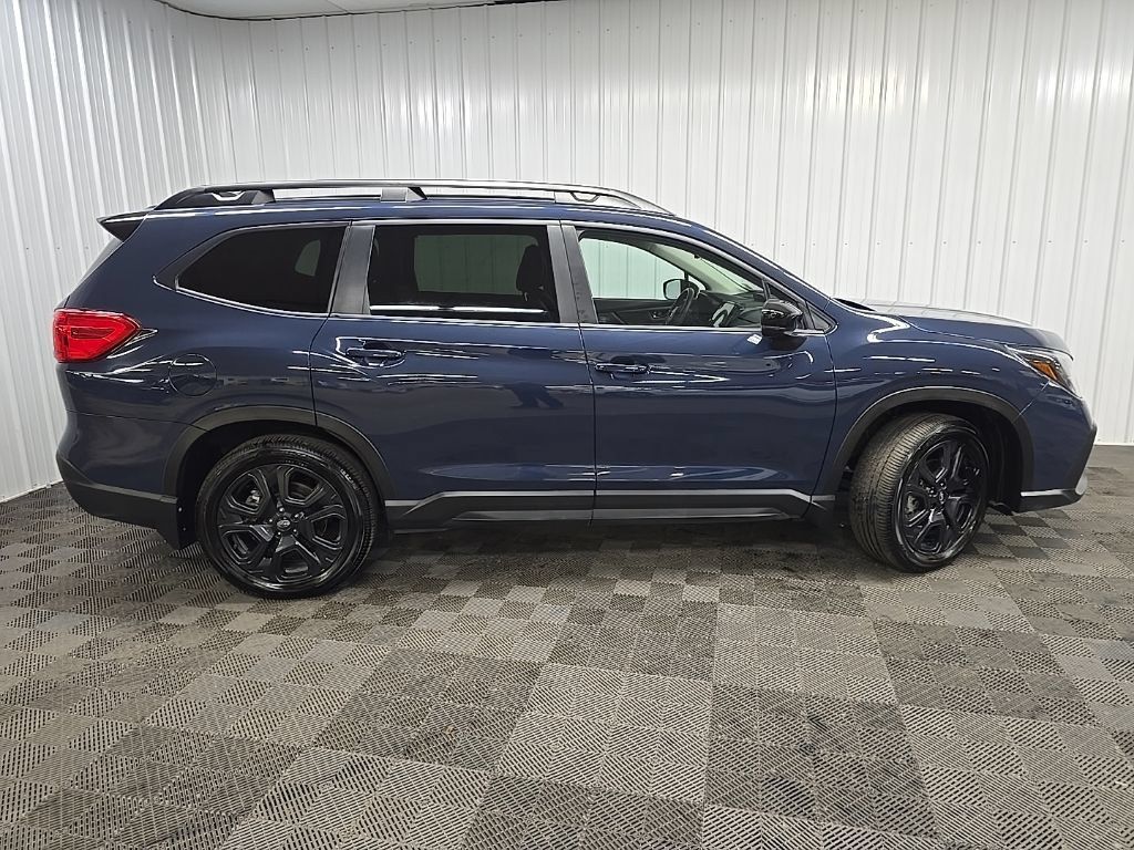 Used 2025 Subaru Ascent Bronze Edition AWD/4WD image 2