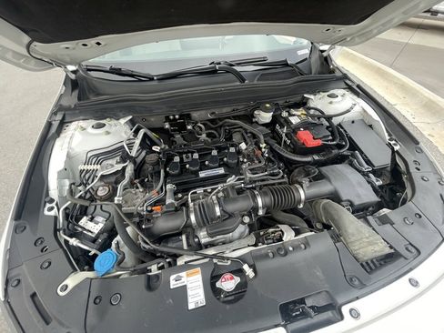 Used 2018 Honda Accord LX image 29