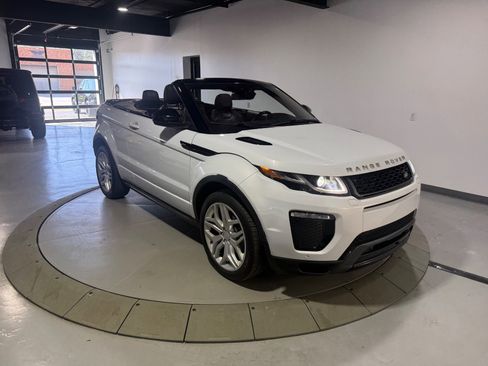 Used 2017 Land Rover Range Rover Evoque HSE Dynamic AWD/4WD image 18