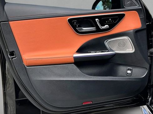 Used 2023 Mercedes-Benz C 300 4MATIC Sedan image 18