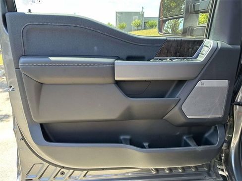 New 2024 Ford F250 Lariat w/ Lariat Ultimate Package image 48
