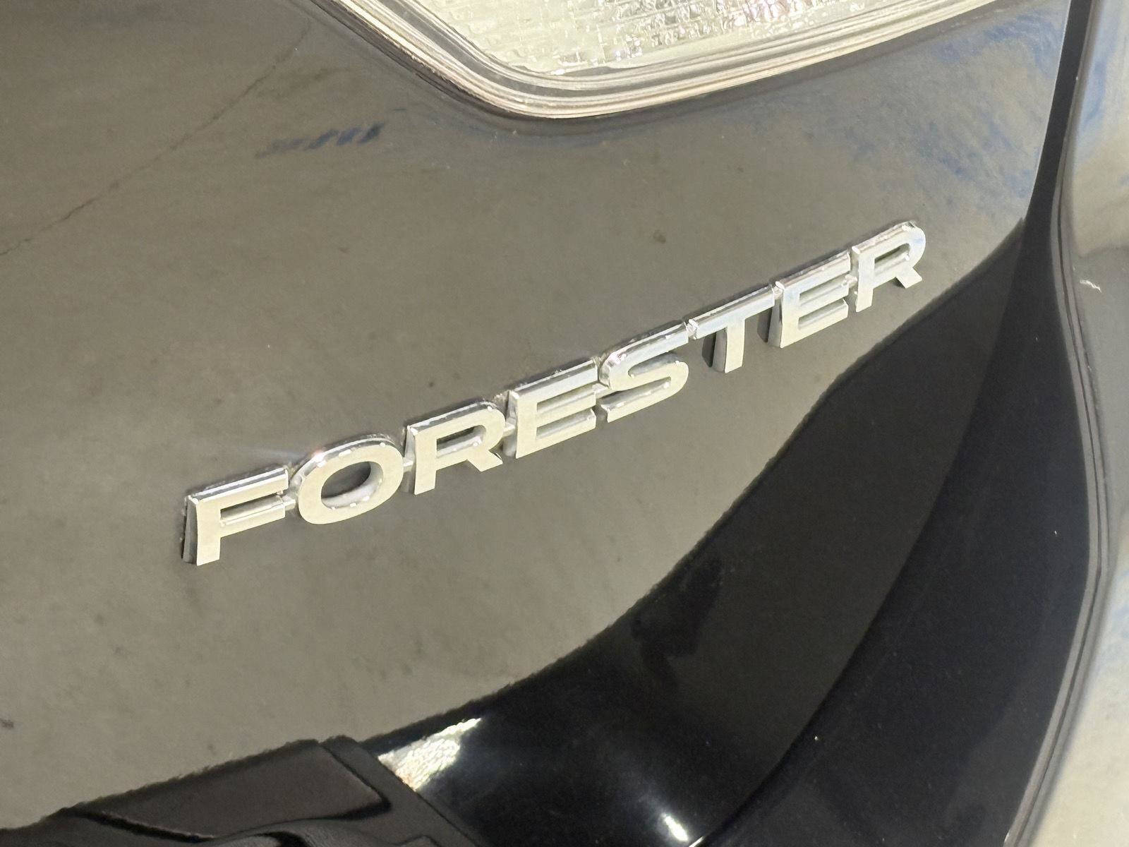 Used 2020 Subaru Forester Premium AWD/4WD image 20