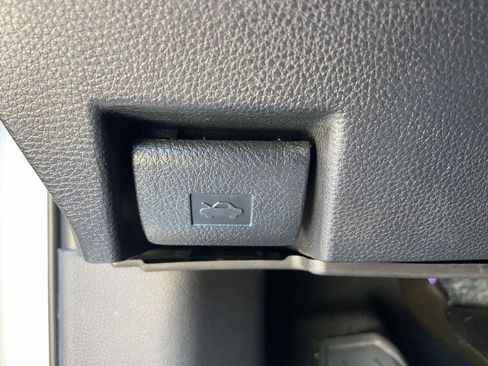 Used 2024 Toyota Tundra Limited RWD image 33