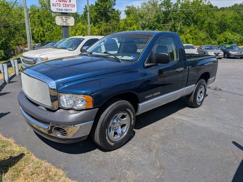 Used 2002 Dodge Ram 1500 Truck 2WD Regular Cab image 3