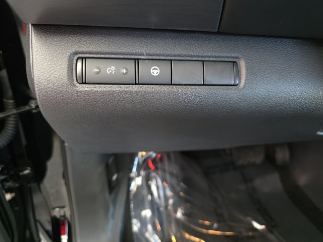 Used 2024 Nissan Pathfinder Rock Creek AWD/4WD image 27