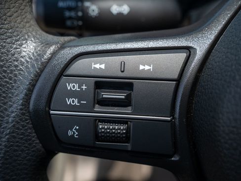 Used 2023 Honda Accord EX image 31