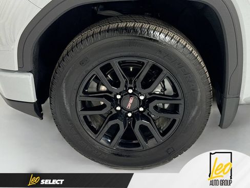 Used 2024 GMC Sierra 1500 Elevation AWD/4WD image 34