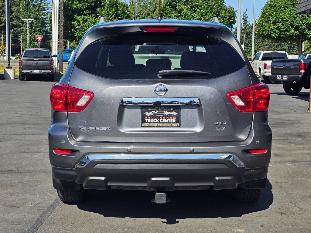 Used 2018 Nissan Pathfinder SV AWD/4WD image 4