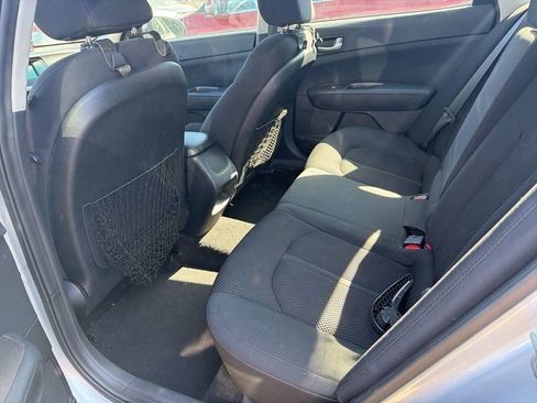 Used 2019 Kia Optima LX image 6