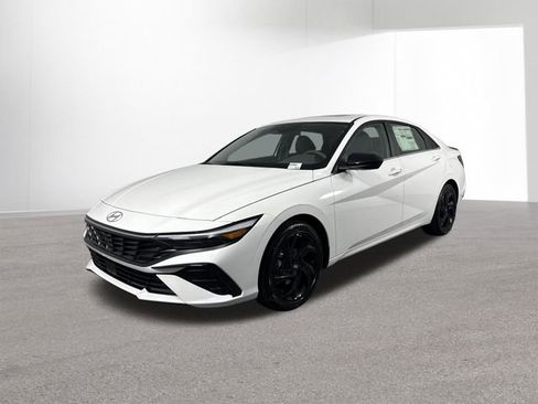 New 2026 Hyundai Elantra SEL Sport Premium FWD image 36