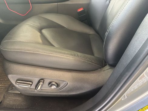 Used 2026 Toyota Grand Highlander Limited image 8