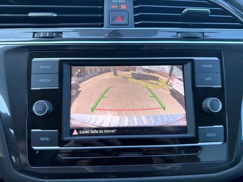 Used 2023 Volkswagen Tiguan S AWD/4WD image 27