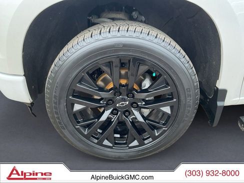 Used 2022 Chevrolet Silverado 1500 High Country w/ High Country Premium Package image 14