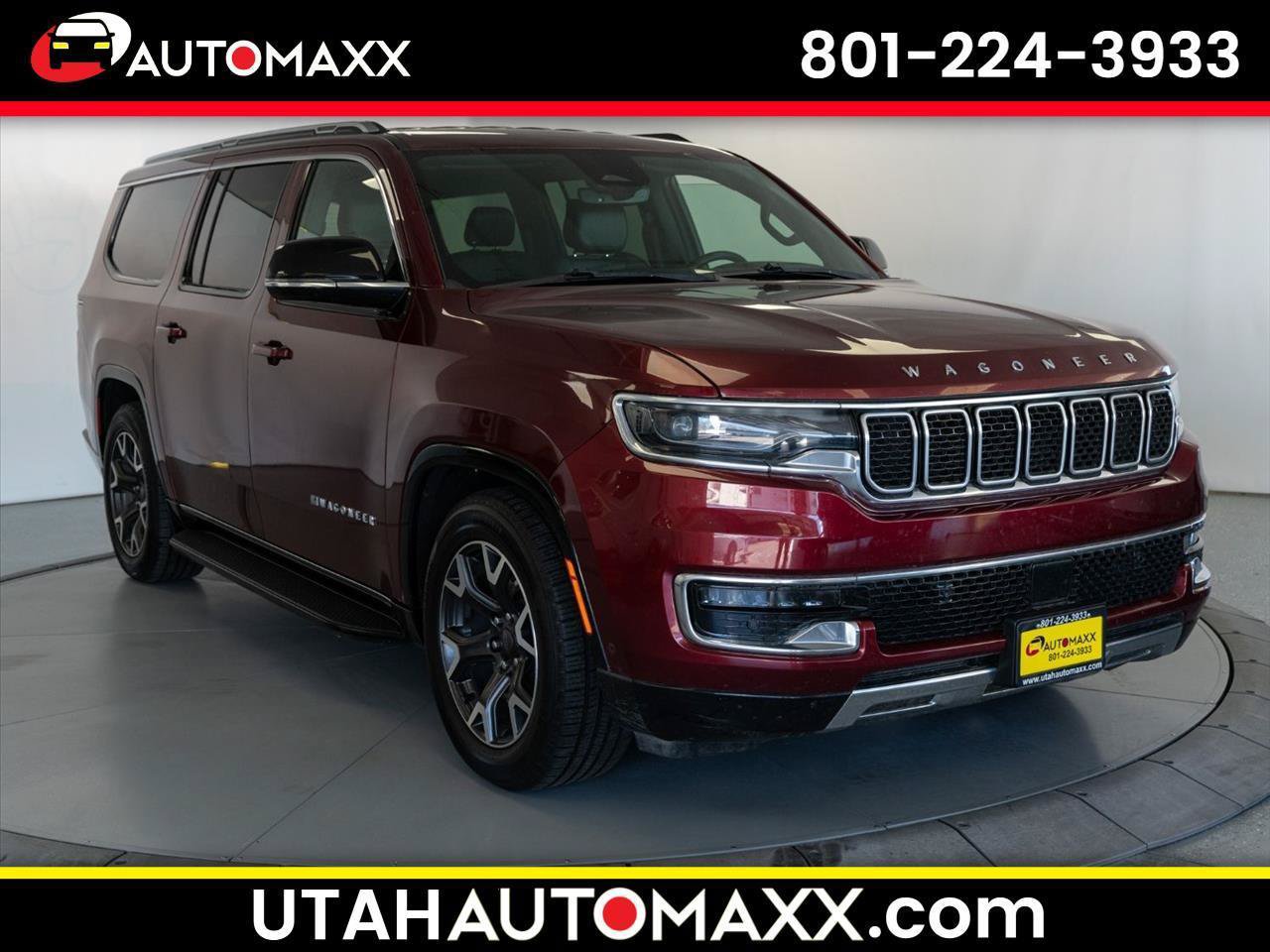 Used 2024 Jeep Wagoneer L Series III w/ Flexible Seating Group AWD/4WD image 1