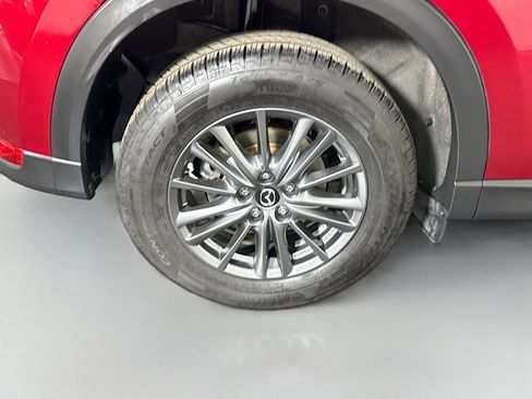 Used 2020 MAZDA CX-5 Touring FWD image 33