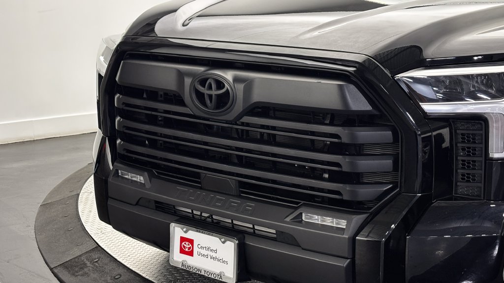 Used 2025 Toyota Tundra SR5 w/ SX Package AWD/4WD image 2