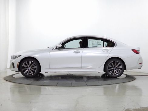 New 2026 BMW 330i xDrive Sedan w/ Convenience Package AWD/4WD image 5