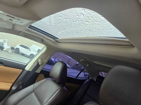 Used 2018 Lexus ES 350 w/ Navigation System Package image 24