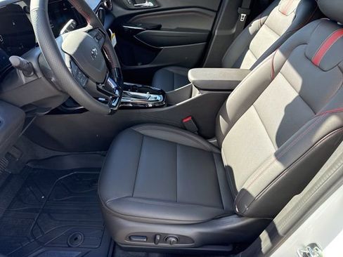 New 2026 Chevrolet Trax RS w/ Driver Confidence Package image 8