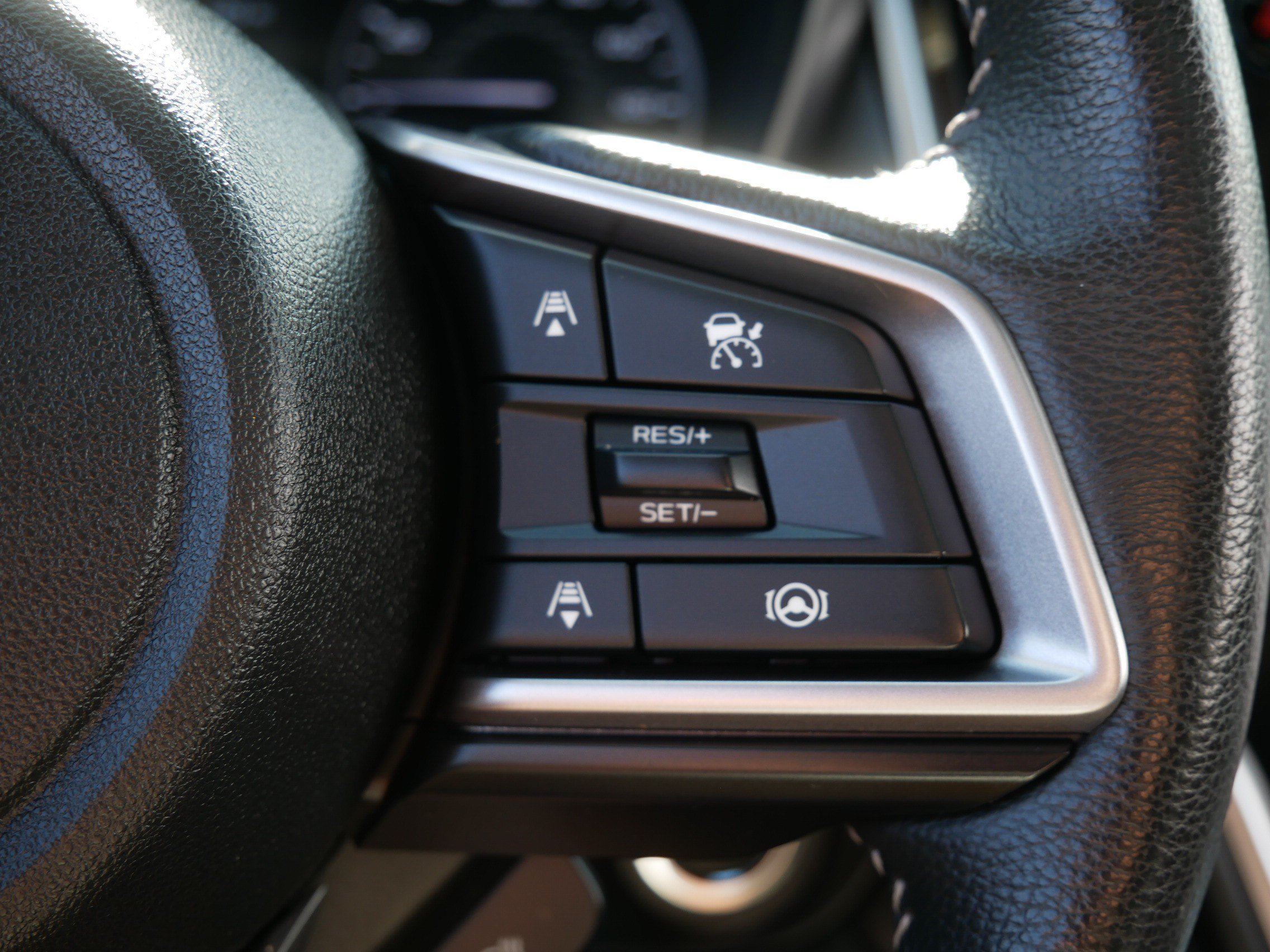 Used 2023 Subaru Outback Limited AWD/4WD image 32