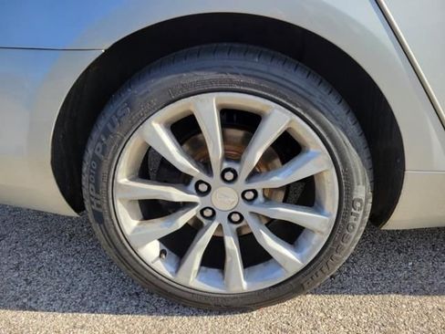 Used 2017 Cadillac XTS Luxury image 33