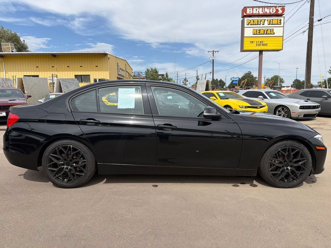 Used 2012 BMW 328i Sedan RWD image 8